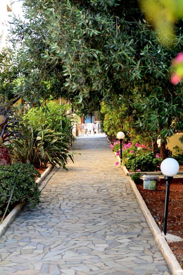 Alex Home Apartments Χερσόνησος Εξωτερικό φωτογραφία